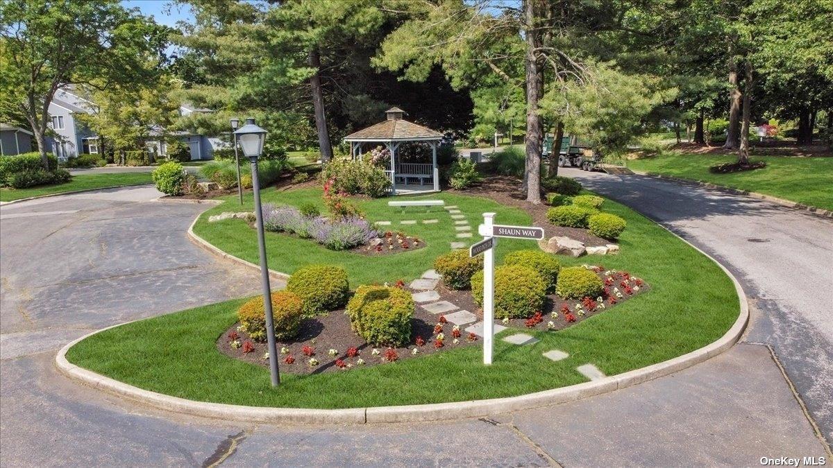 Single Family Heiko  Suffolk County, NY 11768, MLS-857175-37