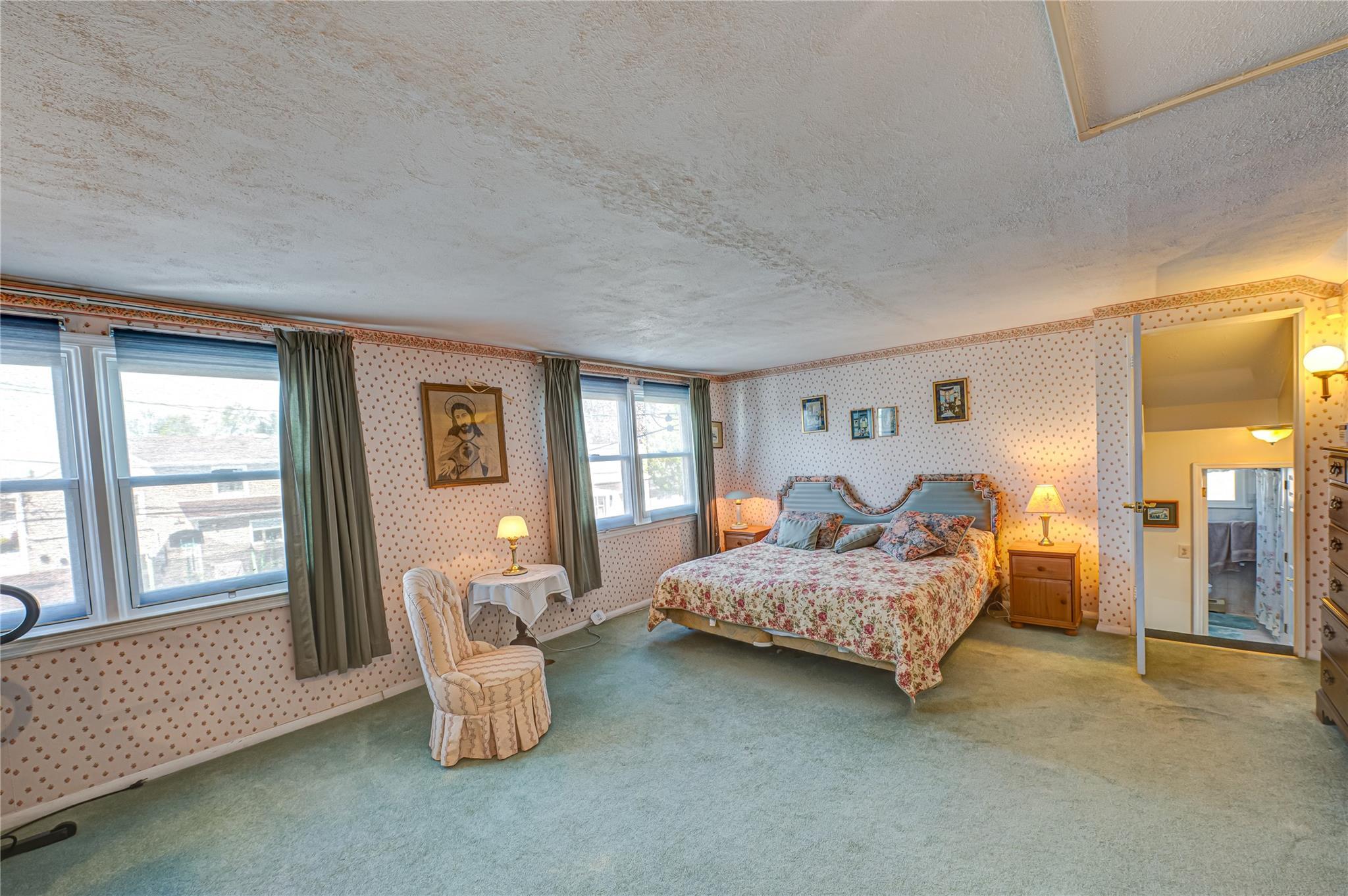 Single Family Marlboro  Nassau County, NY 11758, MLS-857178-16