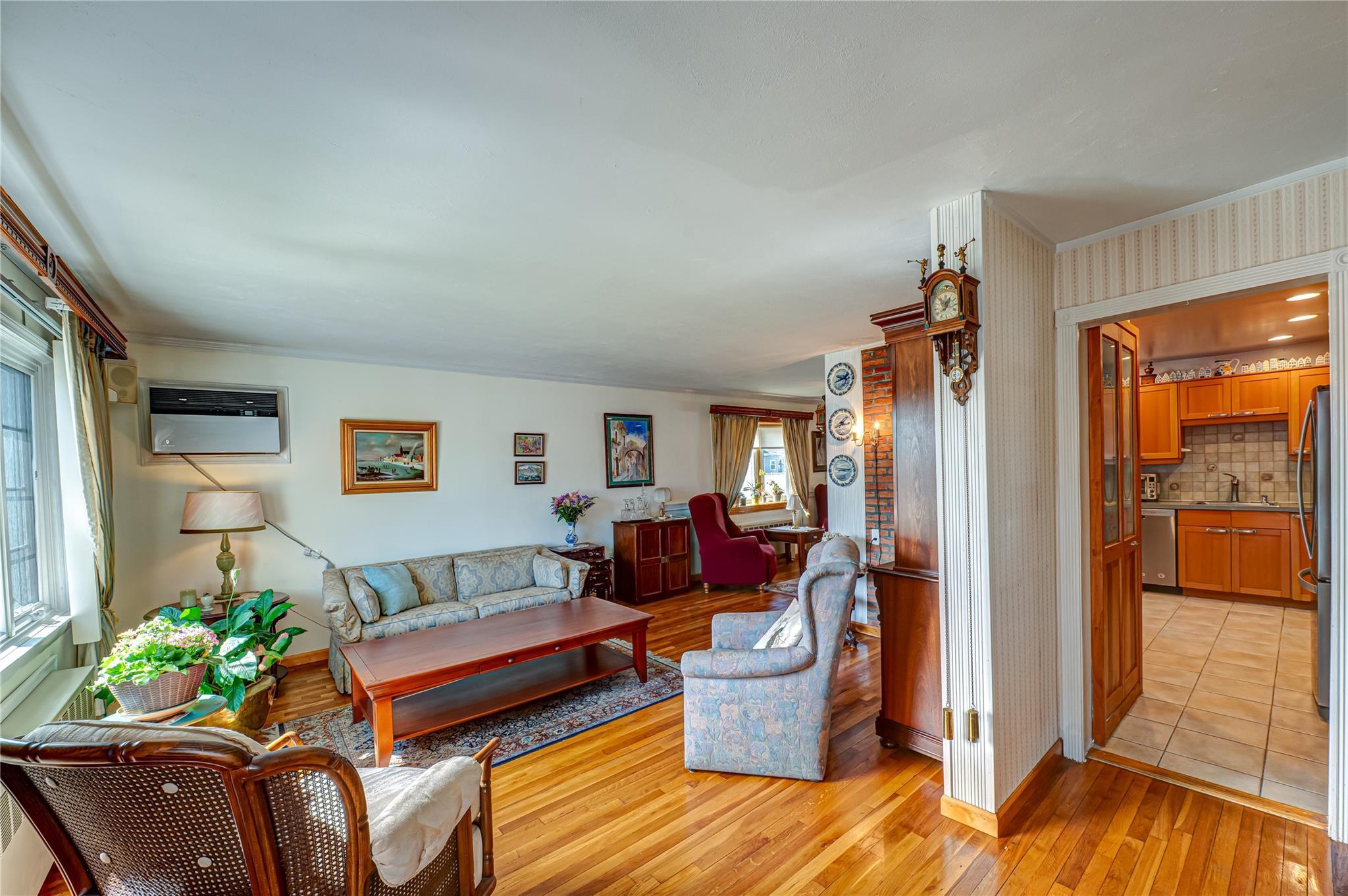 Single Family Marlboro  Nassau County, NY 11758, MLS-857178-6