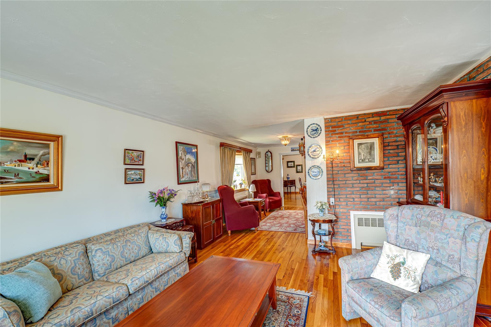 Single Family Marlboro  Nassau County, NY 11758, MLS-857178-7