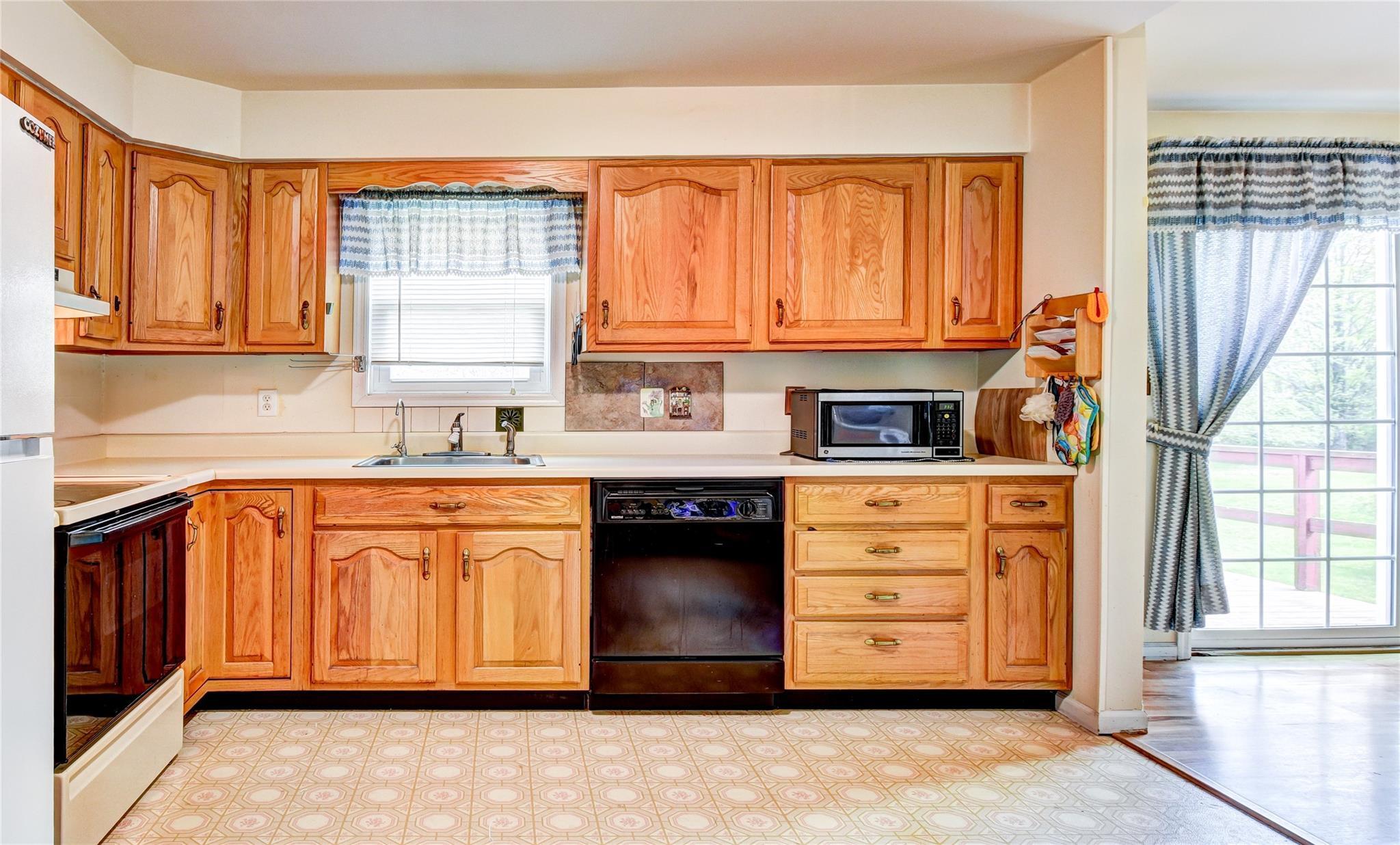Single Family Perkinsville  Ulster County, NY 12528, MLS-857179-14