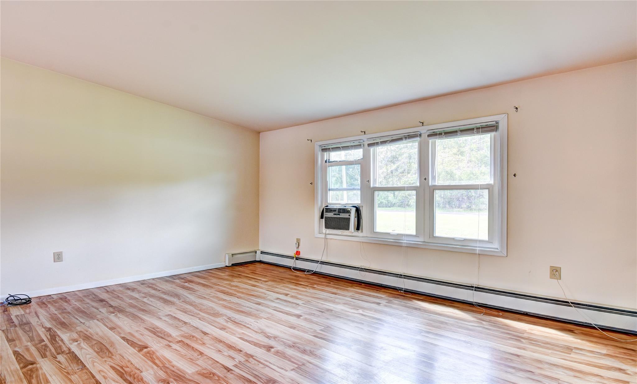 Single Family Perkinsville  Ulster County, NY 12528, MLS-857179-7