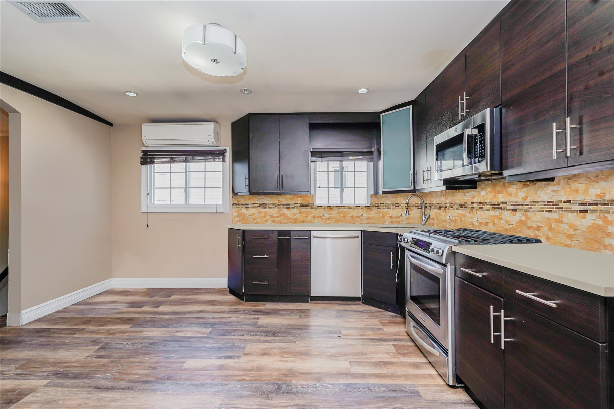 Single Family Rockville  Staten Island, NY 10314, MLS-857194-12