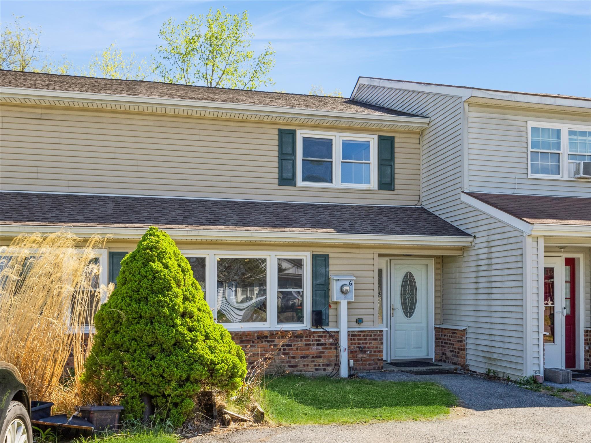 Single Family Coll Hollow  Dutchess County, NY 12601, MLS-857222-2