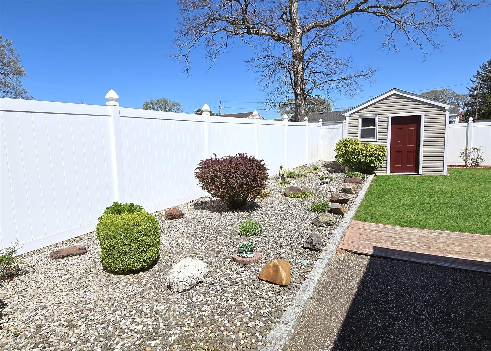 Single Family Blue Point  Suffolk County, NY 11784, MLS-857228-22