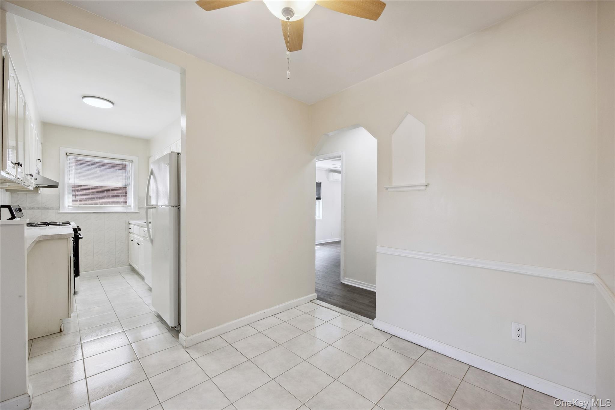 Single Family 196 Queens, NY 11358, MLS-857247-17