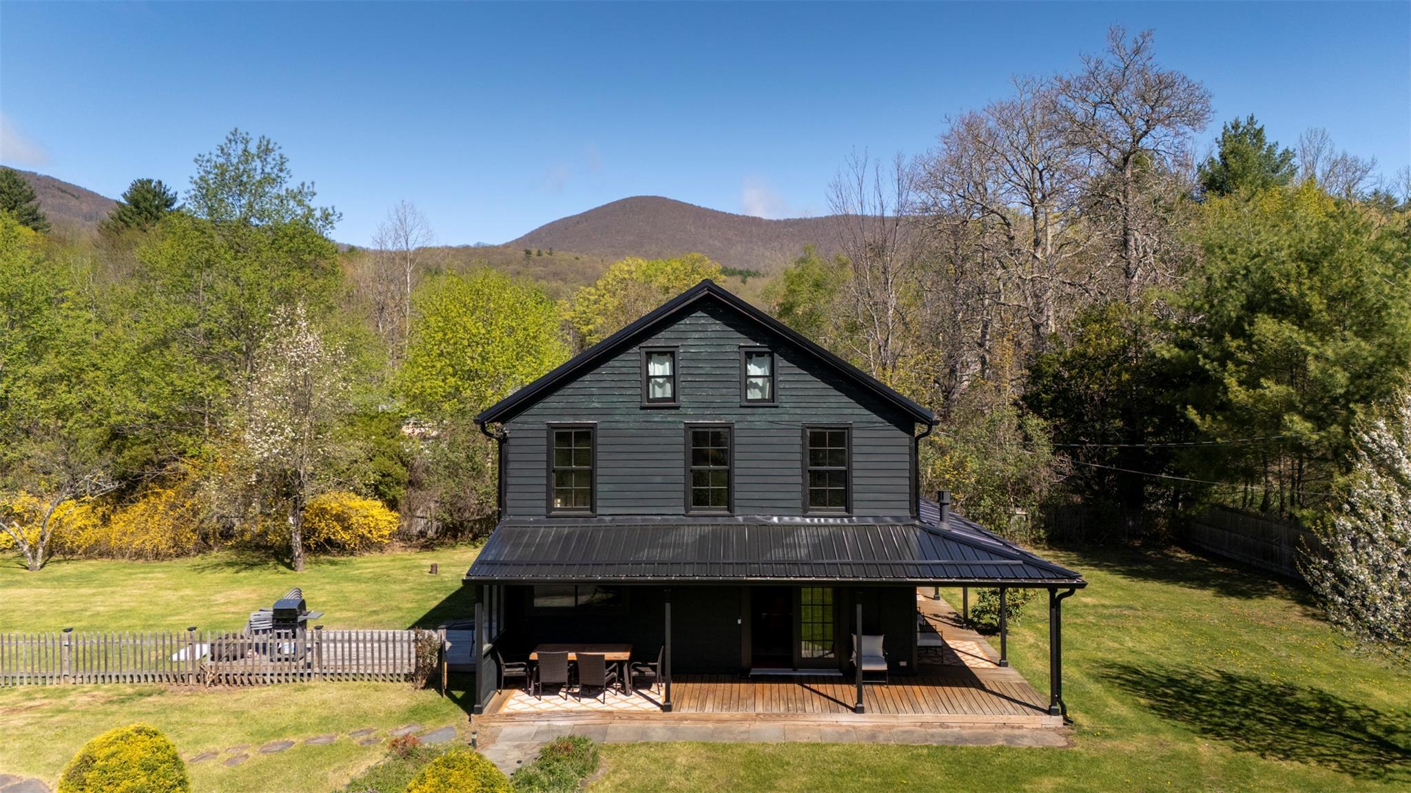 Single Family Van Wagner  Ulster County, NY 12495, MLS-857250-8