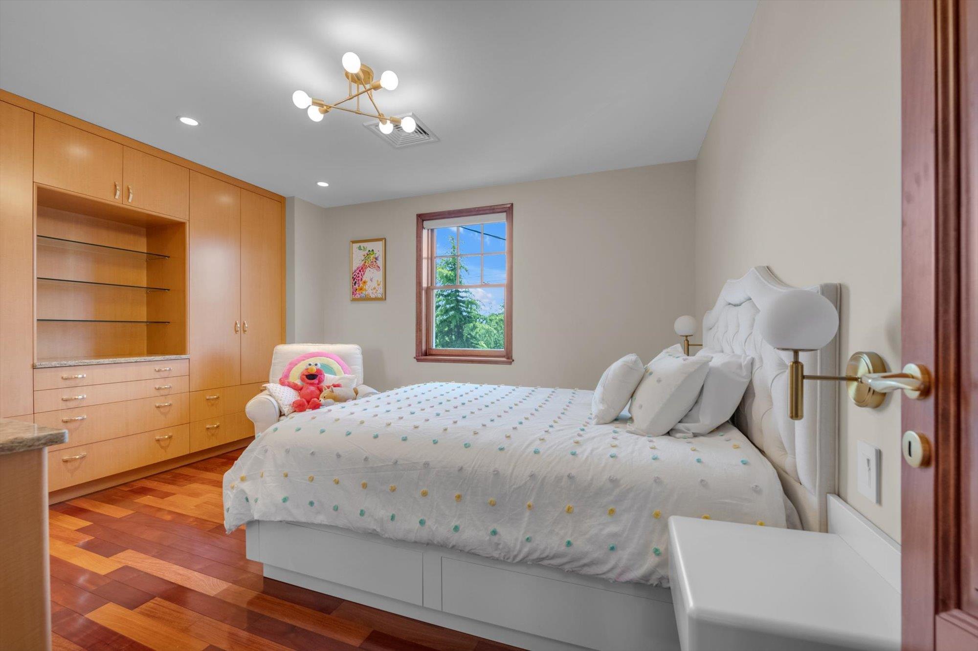 Single Family 11  Queens, NY 11357, MLS-857252-26