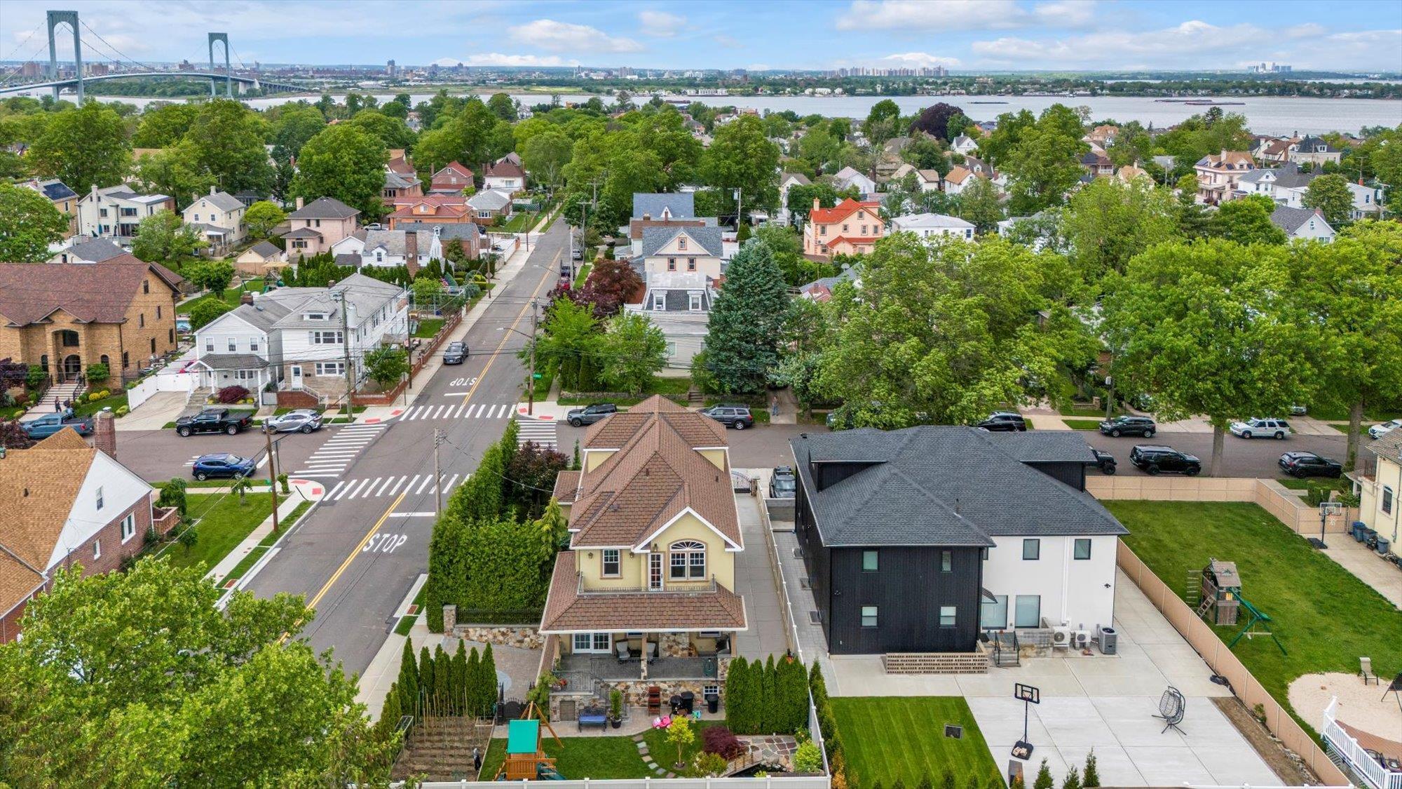 Single Family 11  Queens, NY 11357, MLS-857252-47