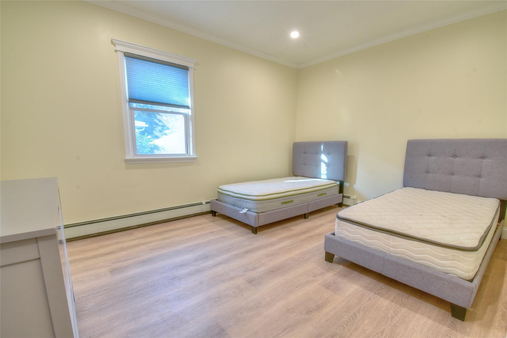 Single Family Side  Suffolk County, NY 11792, MLS-857257-16