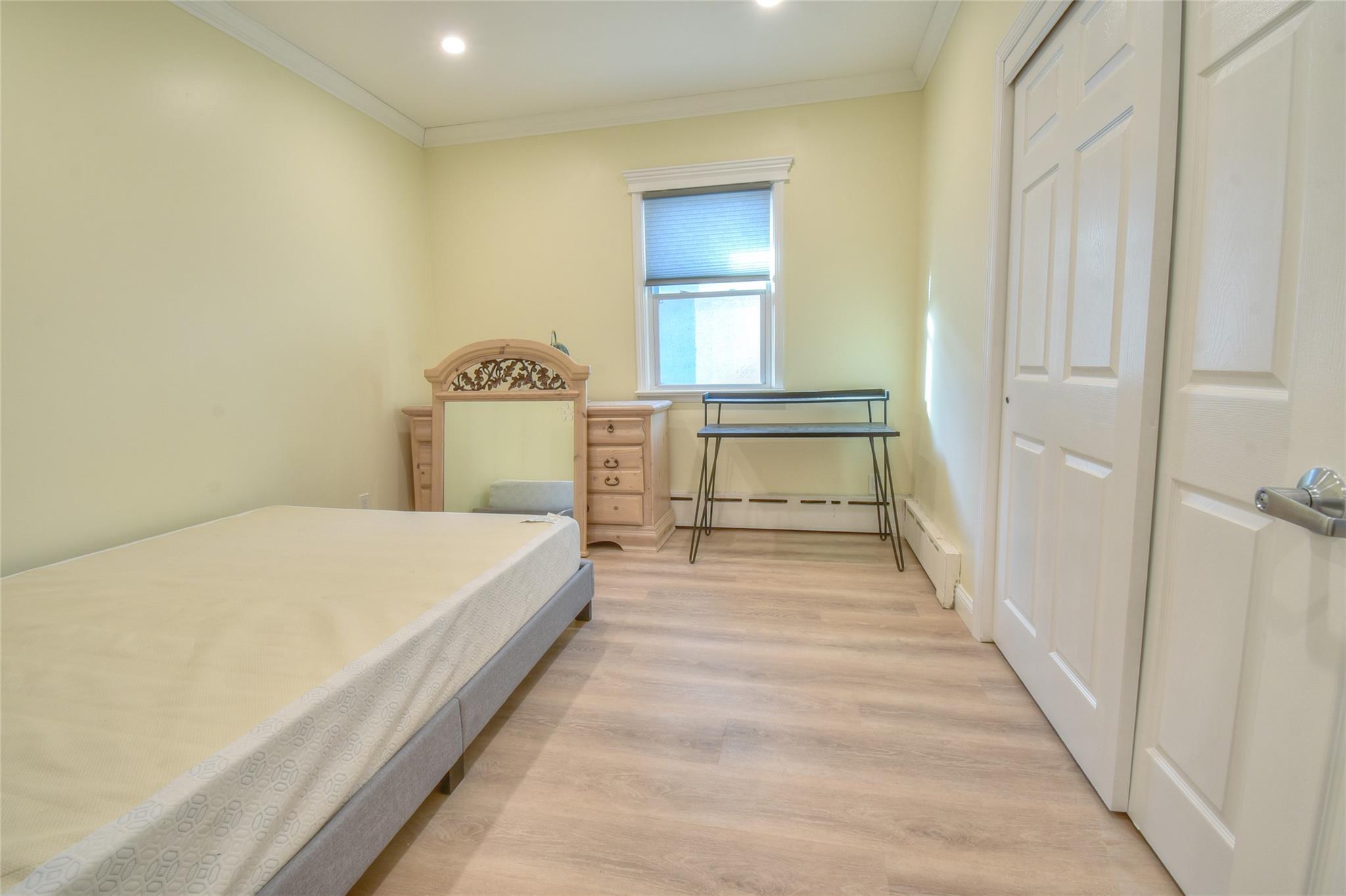 Single Family Side  Suffolk County, NY 11792, MLS-857257-17