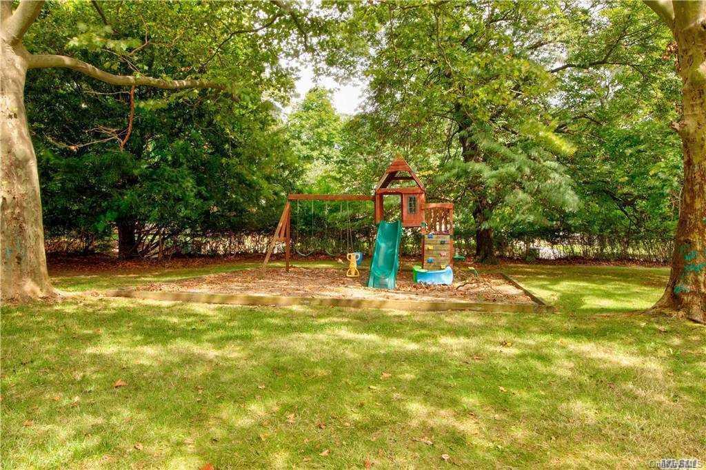 Single Family Side  Suffolk County, NY 11792, MLS-857257-21