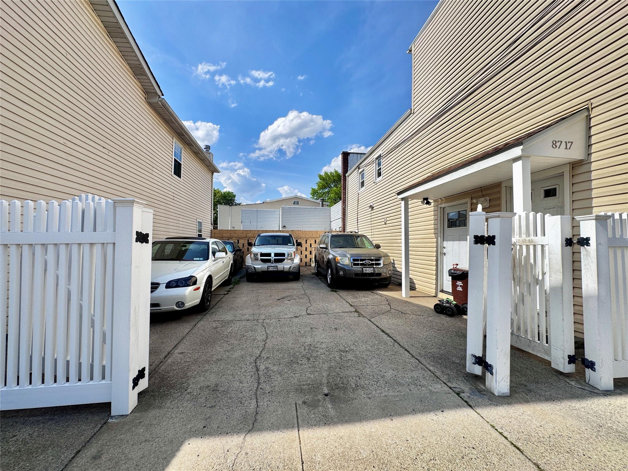 Single Family 95th Ave  Queens, NY 11416, MLS-857263-15
