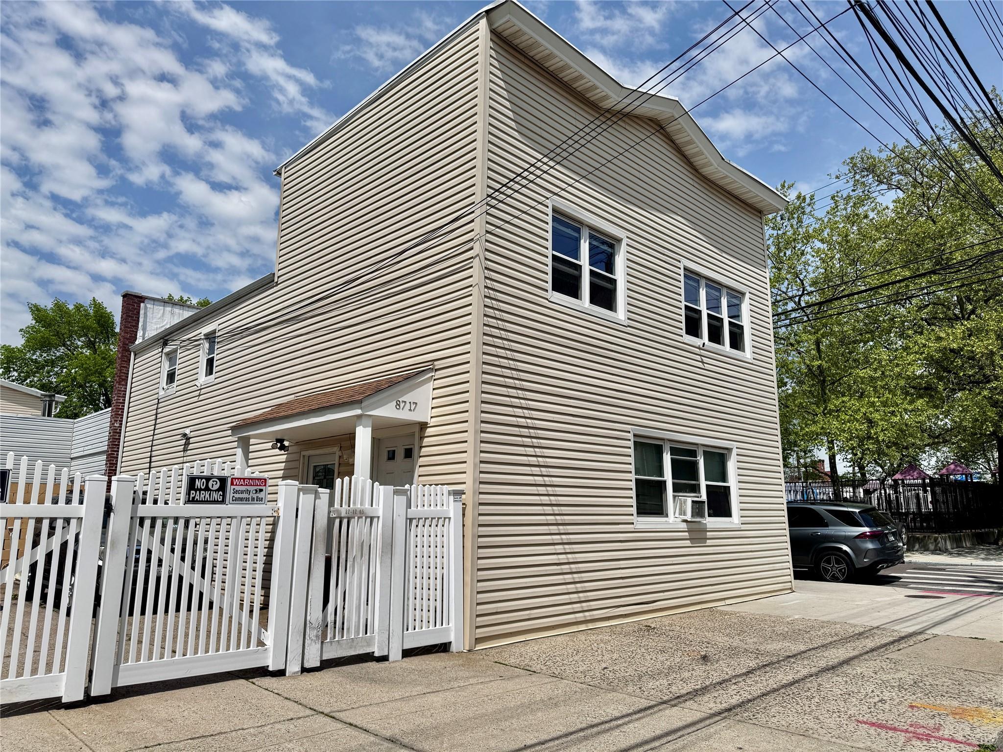 Single Family 95th Ave  Queens, NY 11416, MLS-857263-2