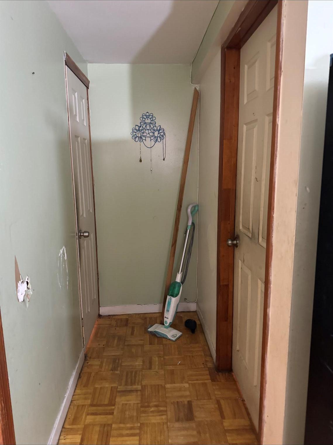 Single Family 95th Ave  Queens, NY 11416, MLS-857263-20