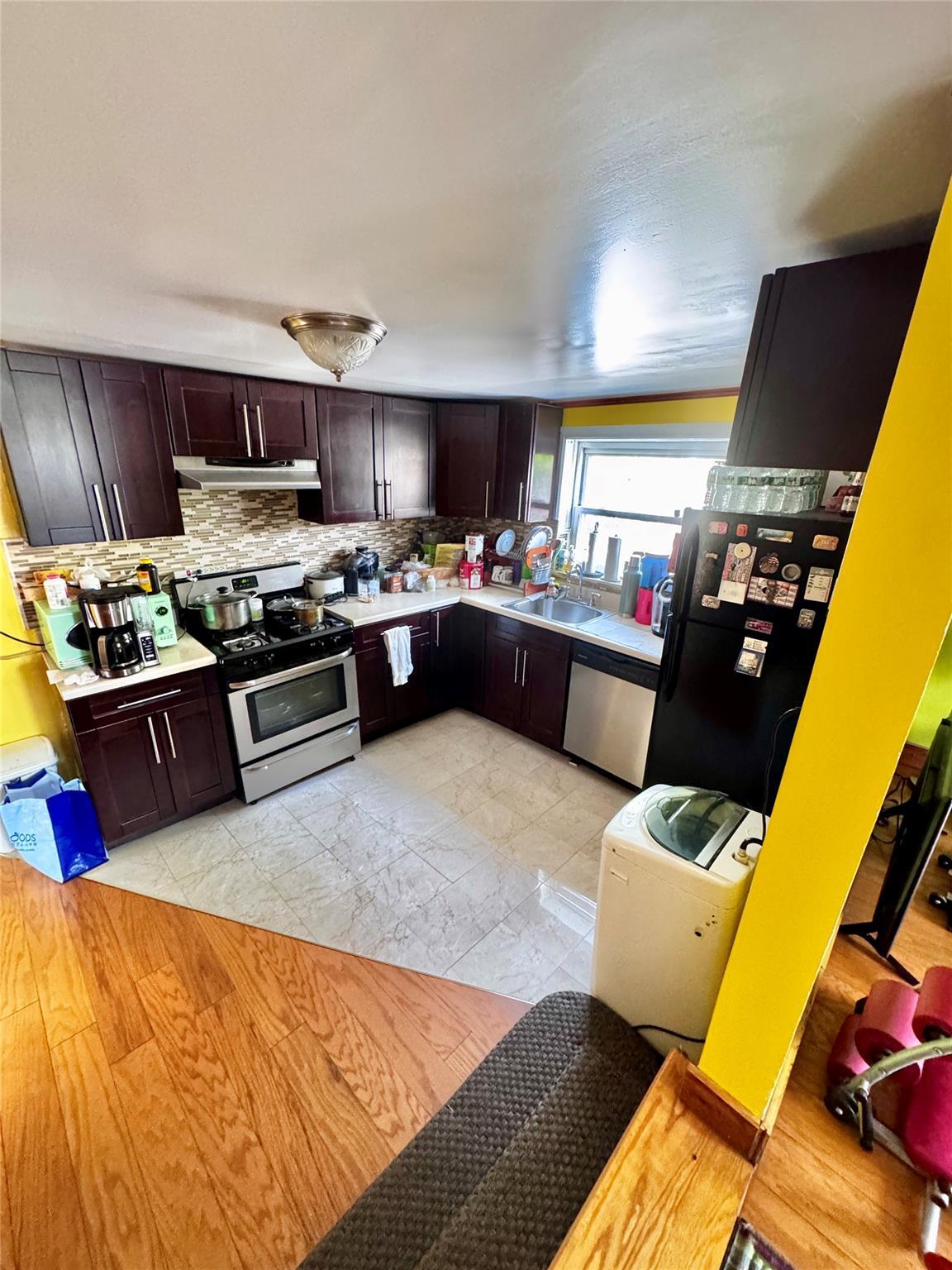 Single Family 95th Ave  Queens, NY 11416, MLS-857263-5