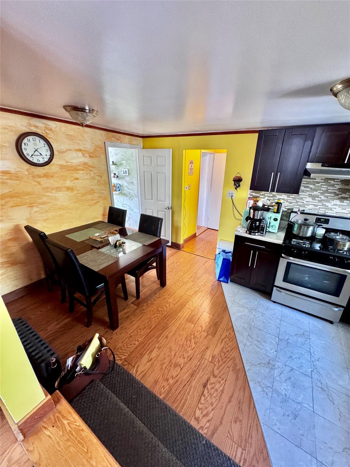 Single Family 95th Ave  Queens, NY 11416, MLS-857263-7