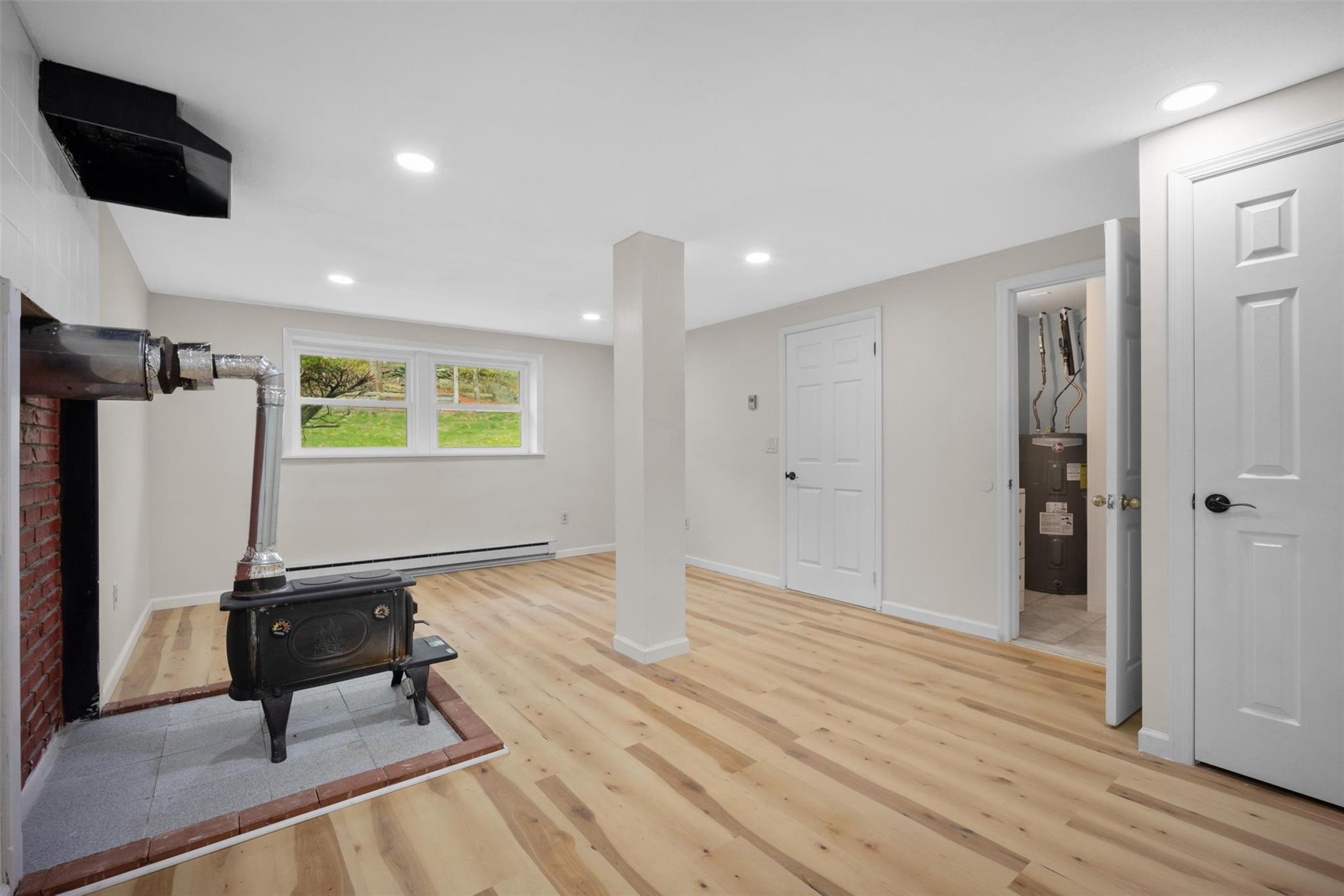 Single Family Susan  Dutchess County, NY 12570, MLS-857268-23