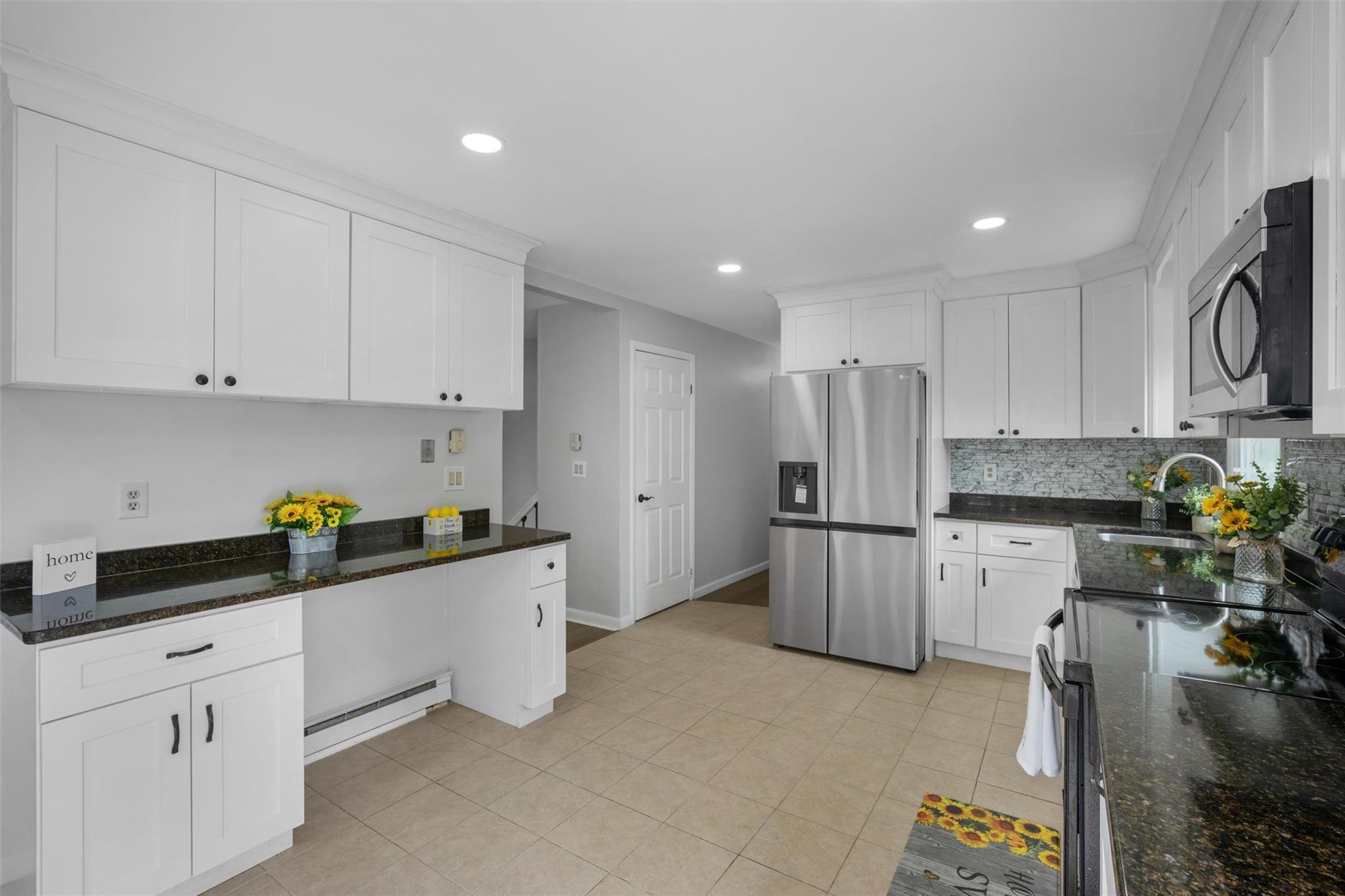 Single Family Susan  Dutchess County, NY 12570, MLS-857268-8