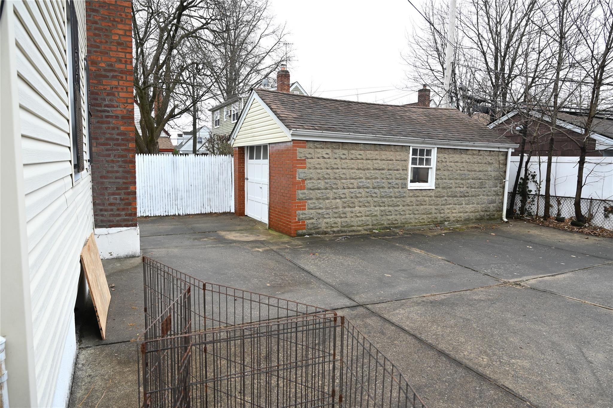 Single Family 266th  Queens, NY 11004, MLS-857272-48
