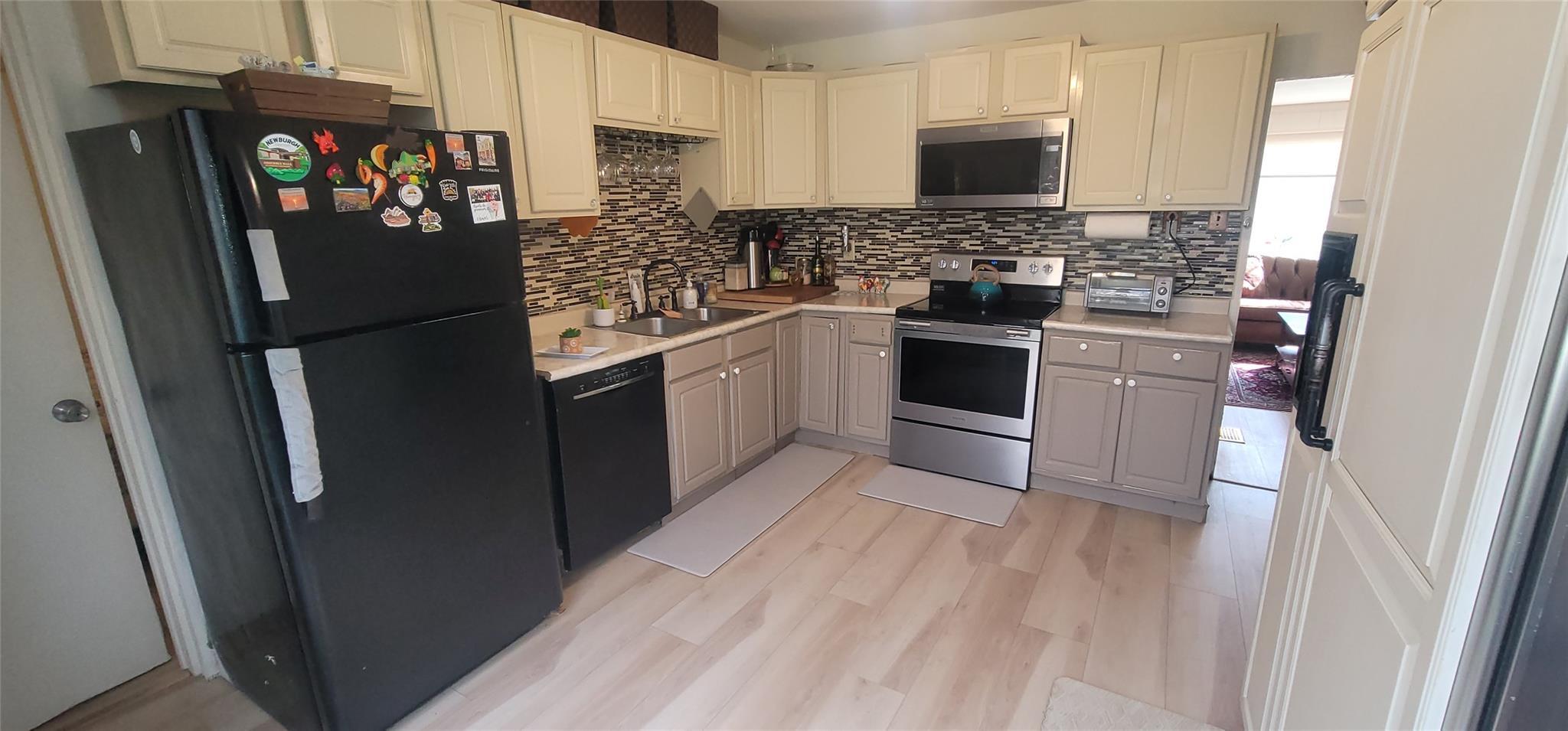Single Family Lake Shore  Ulster County, NY 12566, MLS-857284-6