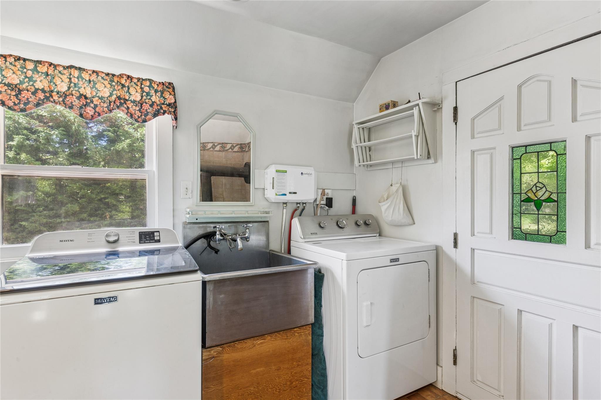 Single Family Washington  Suffolk County, NY 11947, MLS-857285-14