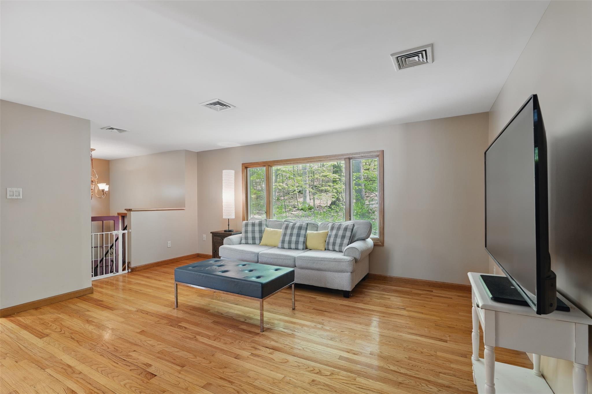 Single Family Oak Tree  Orange County, NY 12518, MLS-857293-21