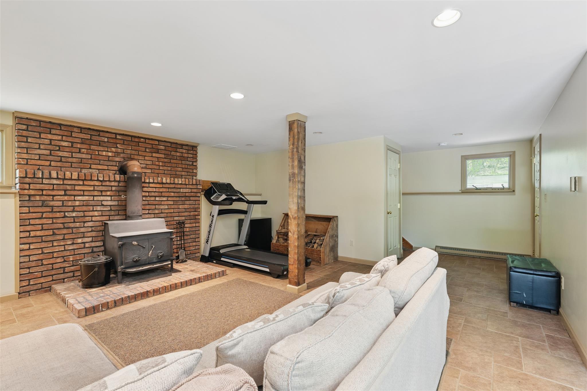 Single Family Oak Tree  Orange County, NY 12518, MLS-857293-33