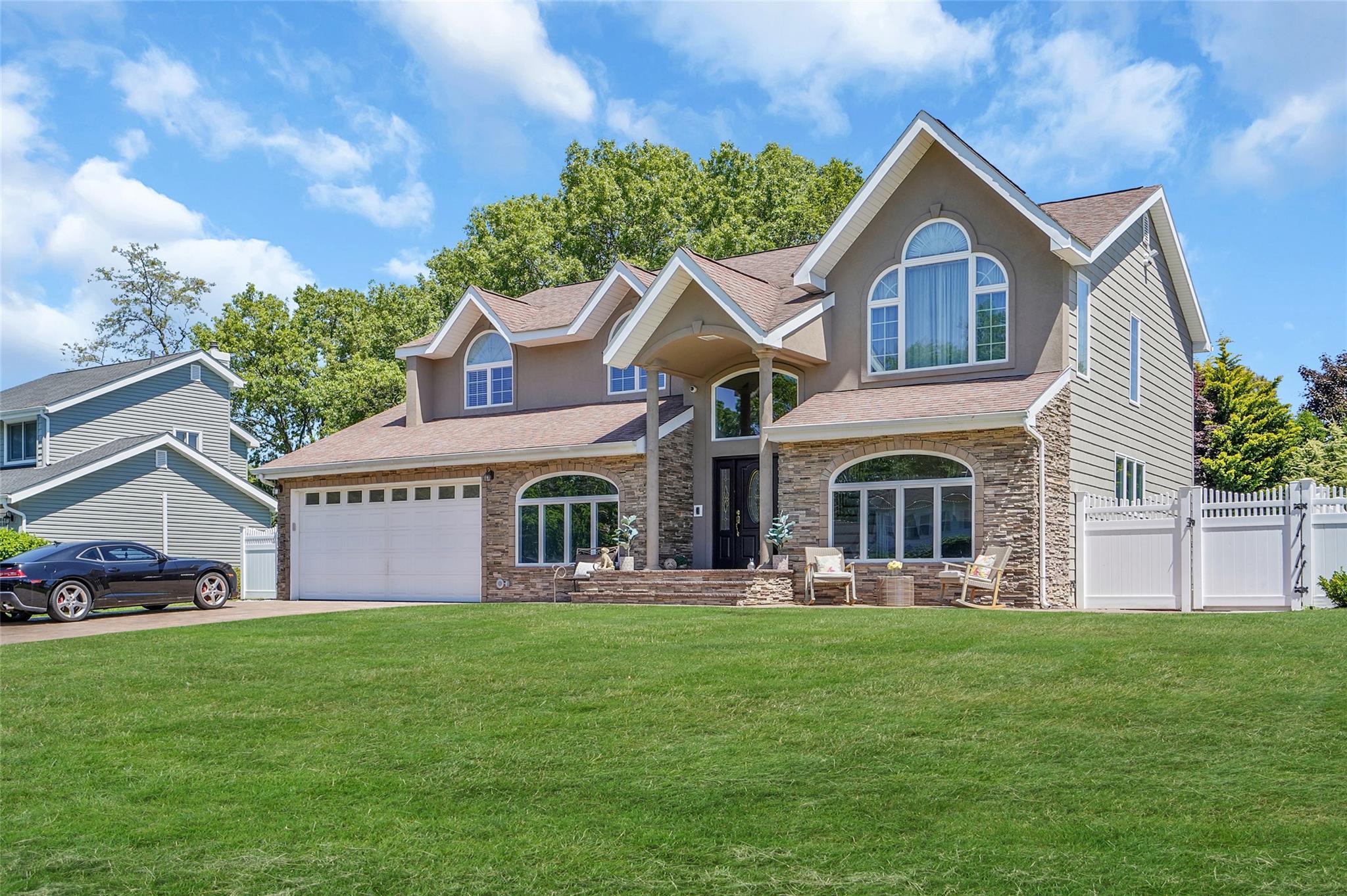 Single Family Barbera  Suffolk County, NY 11725, MLS-857294-2
