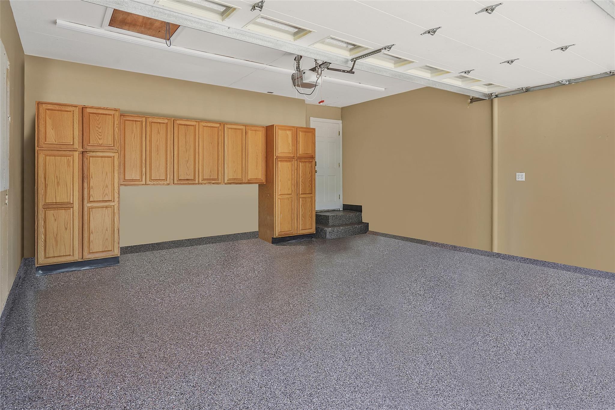 Single Family Barbera  Suffolk County, NY 11725, MLS-857294-43