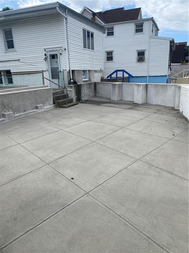 Single Family Clarence  Bronx, NY 10465, MLS-857309-7