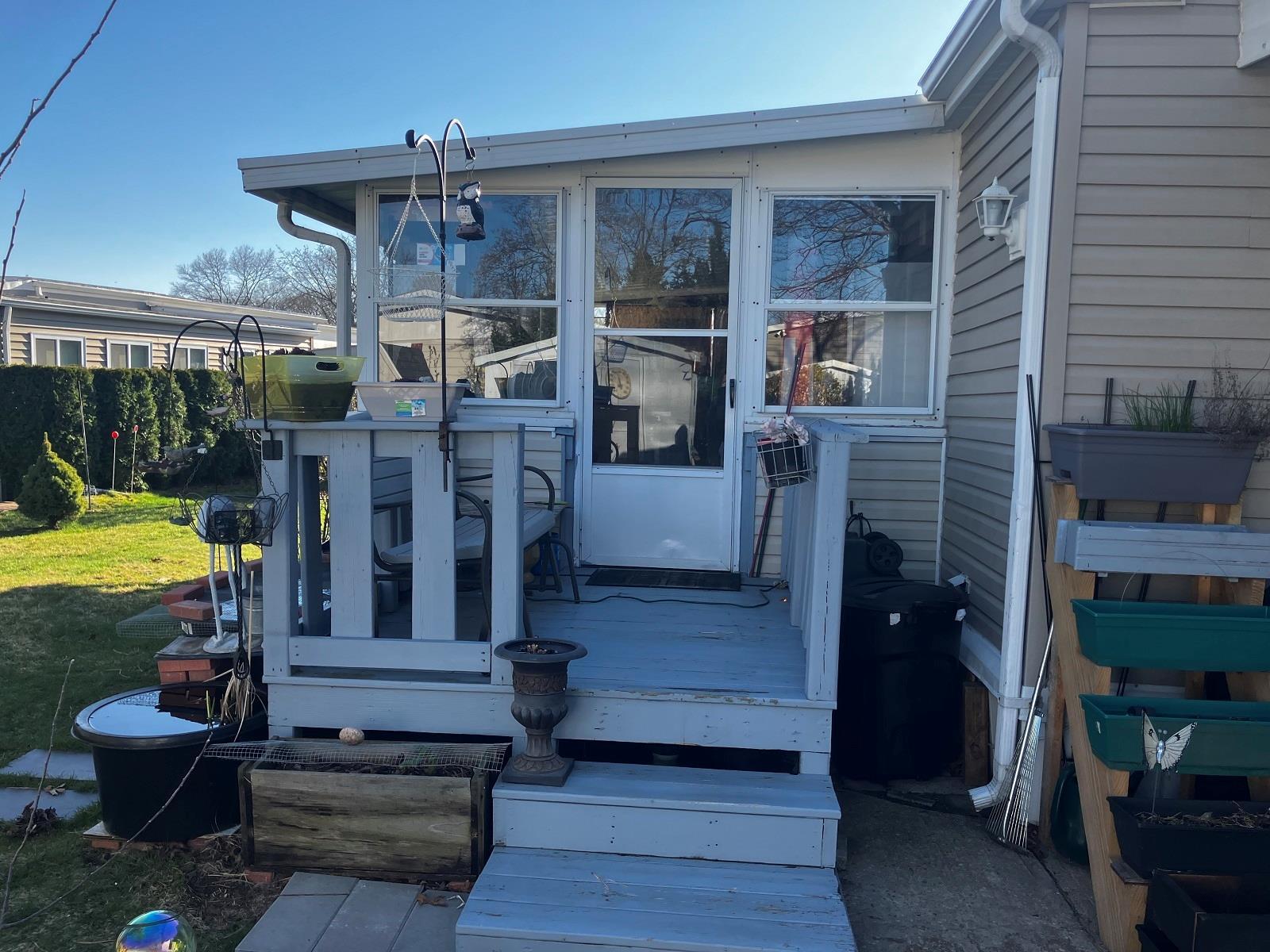 Single Family Old Country  Suffolk County, NY 11901, MLS-857323-11