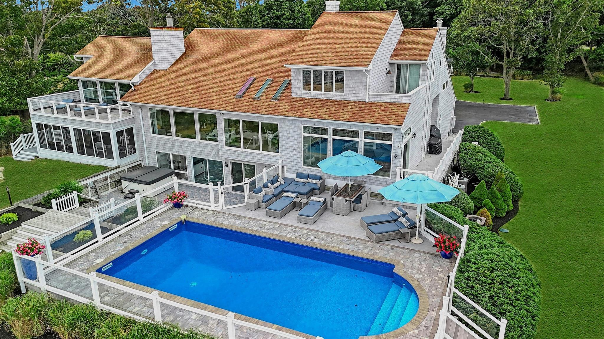 Single Family Convent  Suffolk County, NY 11934, MLS-857329-41