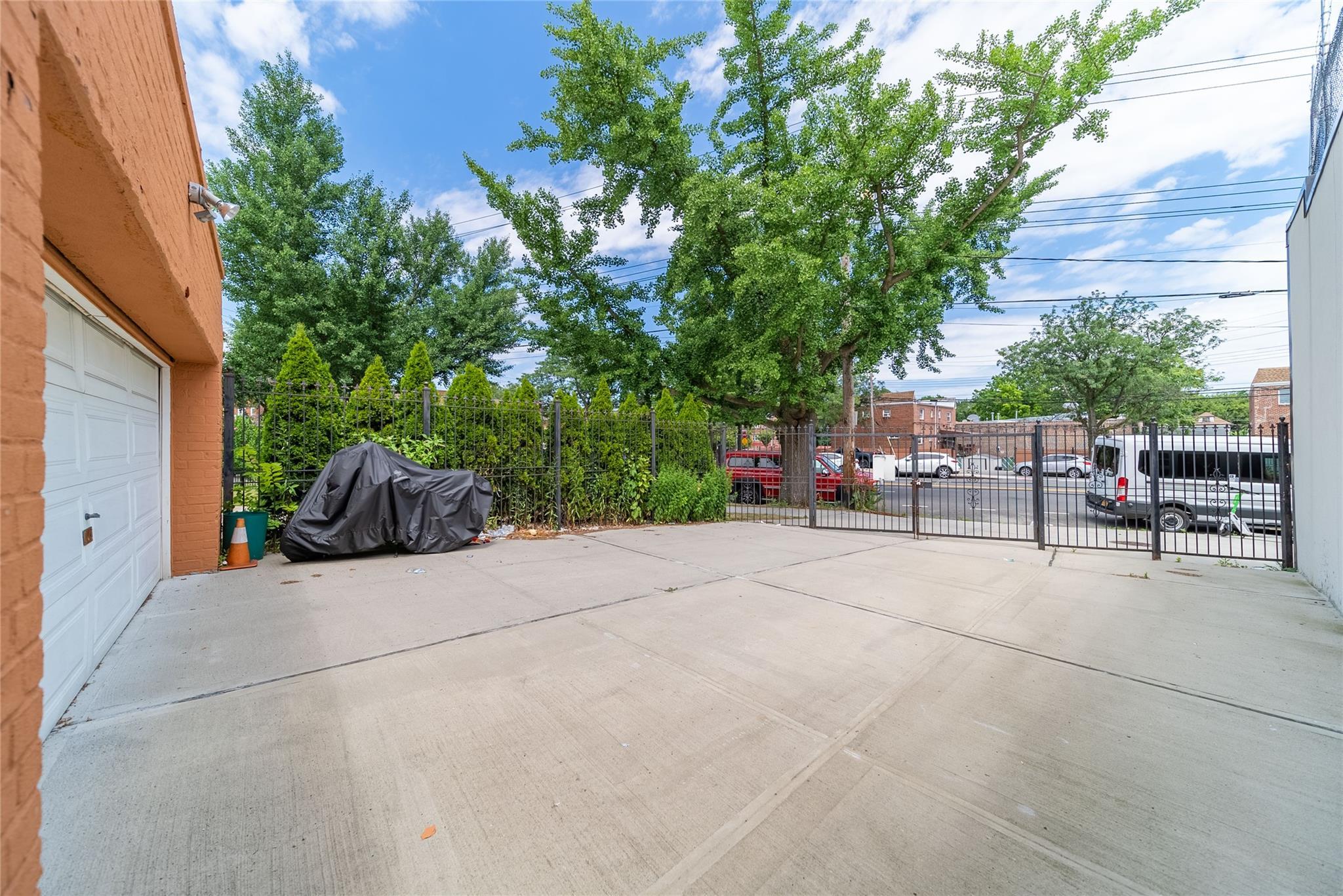 Single Family Underhill  Bronx, NY 10473, MLS-857352-11