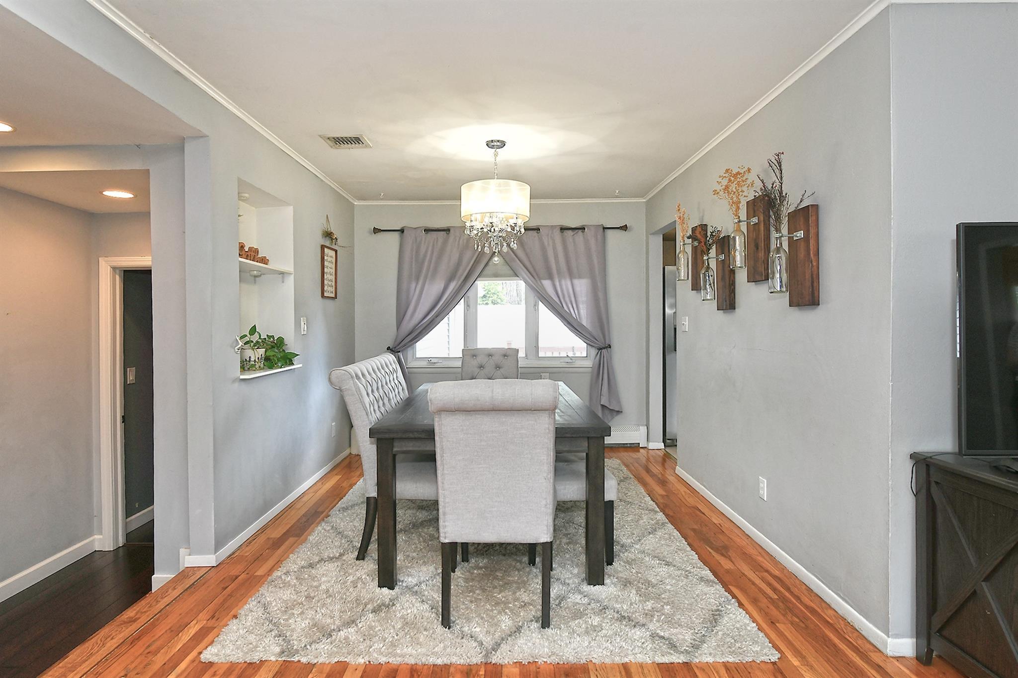 Single Family Larkfield  Suffolk County, NY 11731, MLS-857353-12