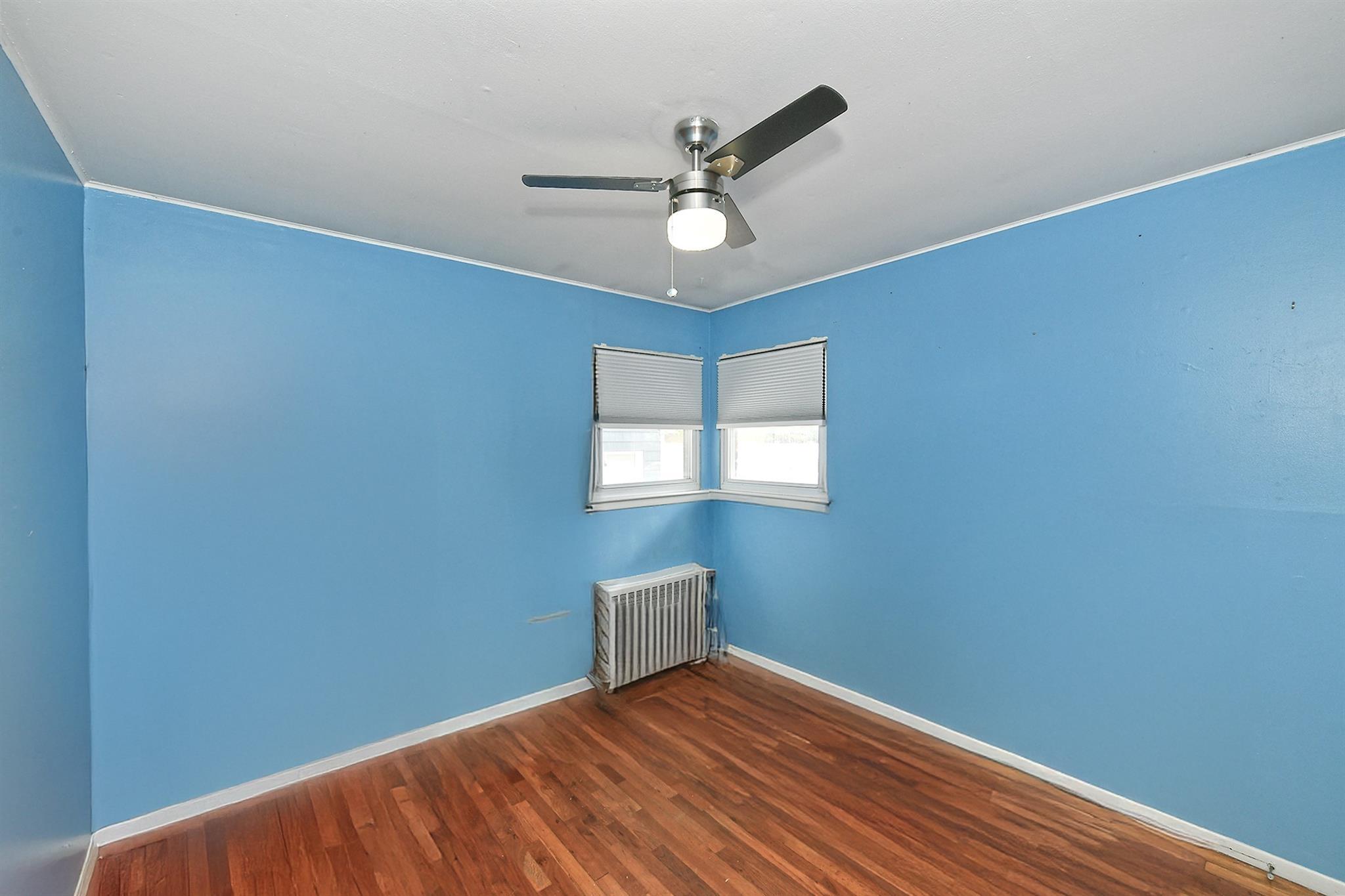 Single Family Larkfield  Suffolk County, NY 11731, MLS-857353-25