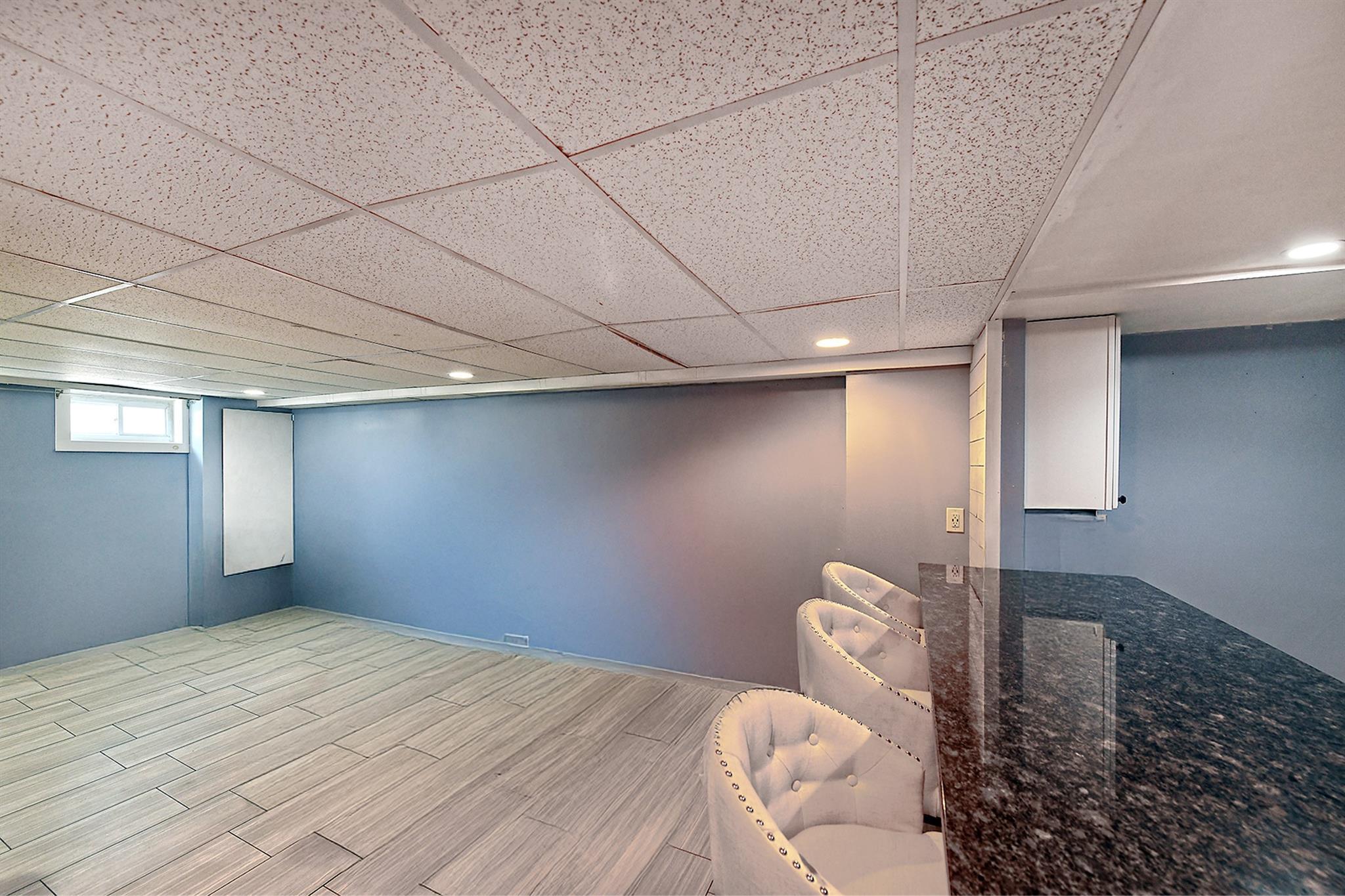 Single Family Larkfield  Suffolk County, NY 11731, MLS-857353-29