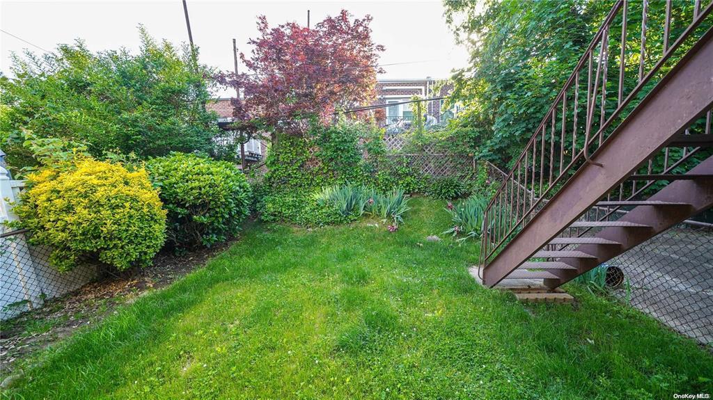 Apartment 210  Queens, NY 11361, MLS-857360-12