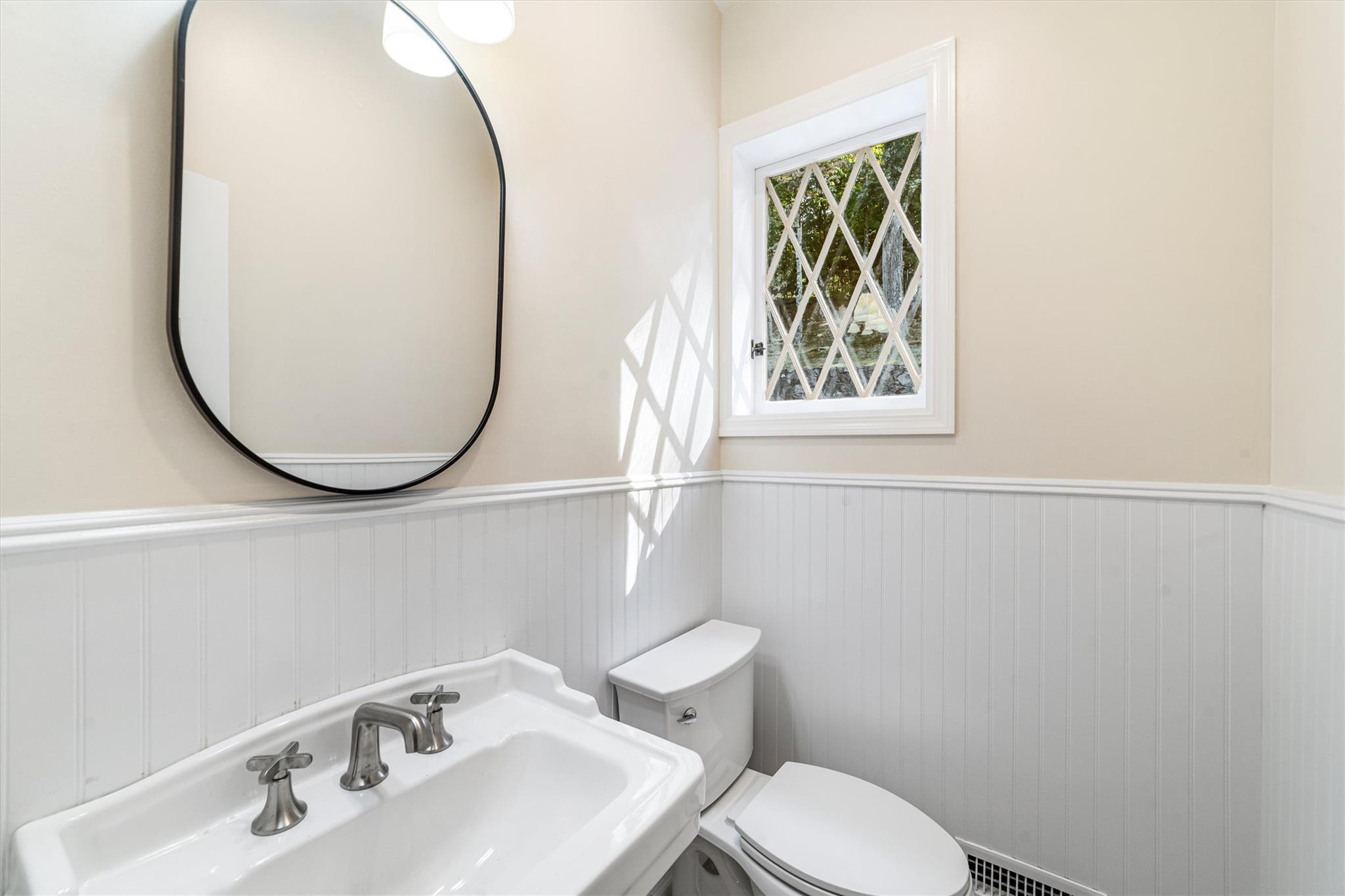 Single Family Bedford  Westchester County, NY 10570, MLS-857387-25