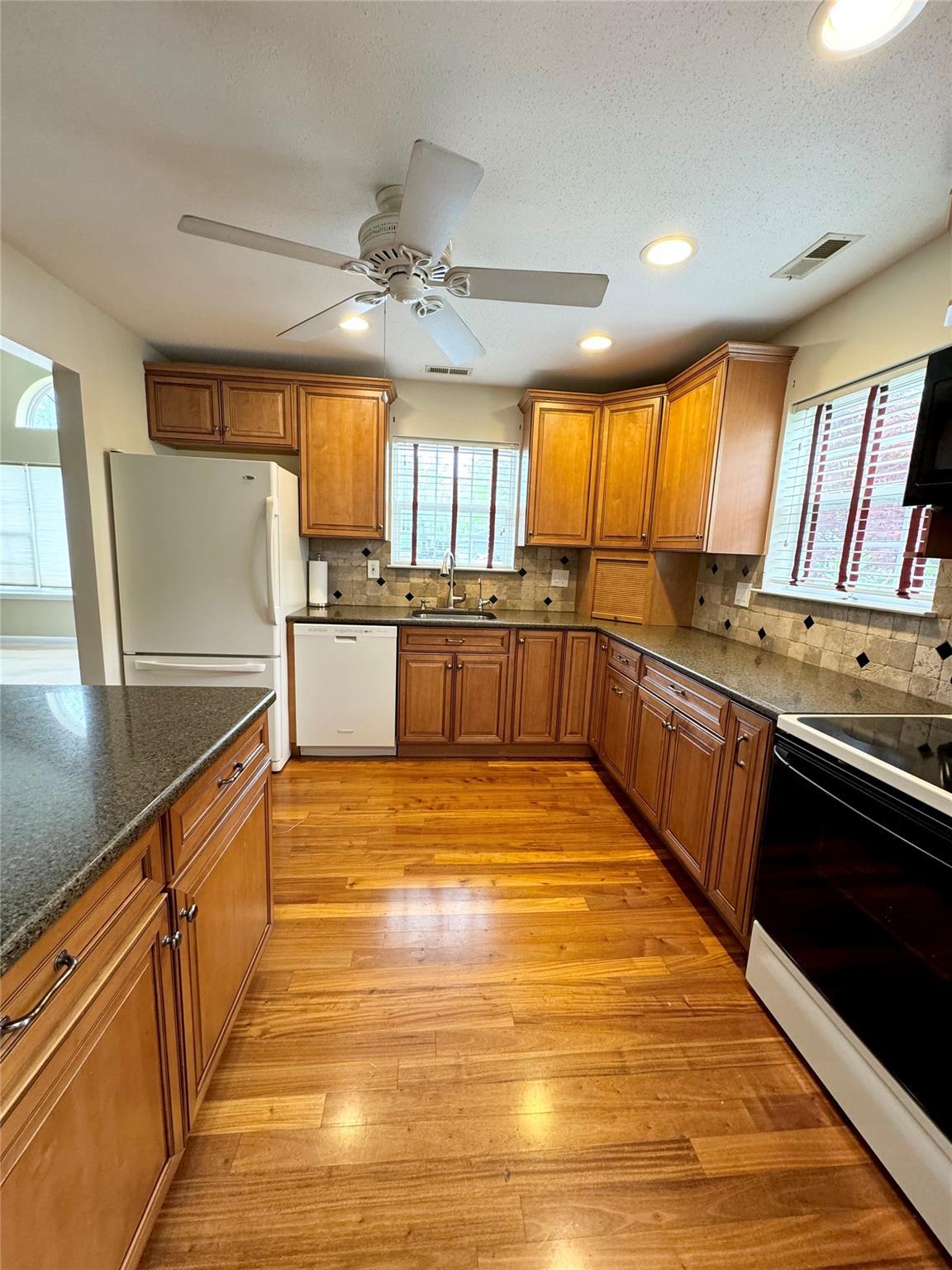 Single Family Evergreen  Dutchess County, NY 12564, MLS-857395-10