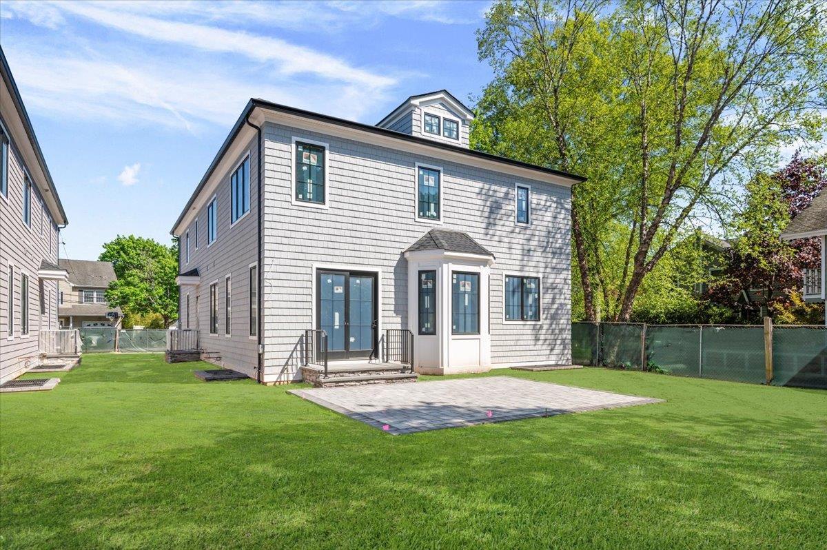 Single Family Singleton  Nassau County, NY 11598, MLS-857408-2
