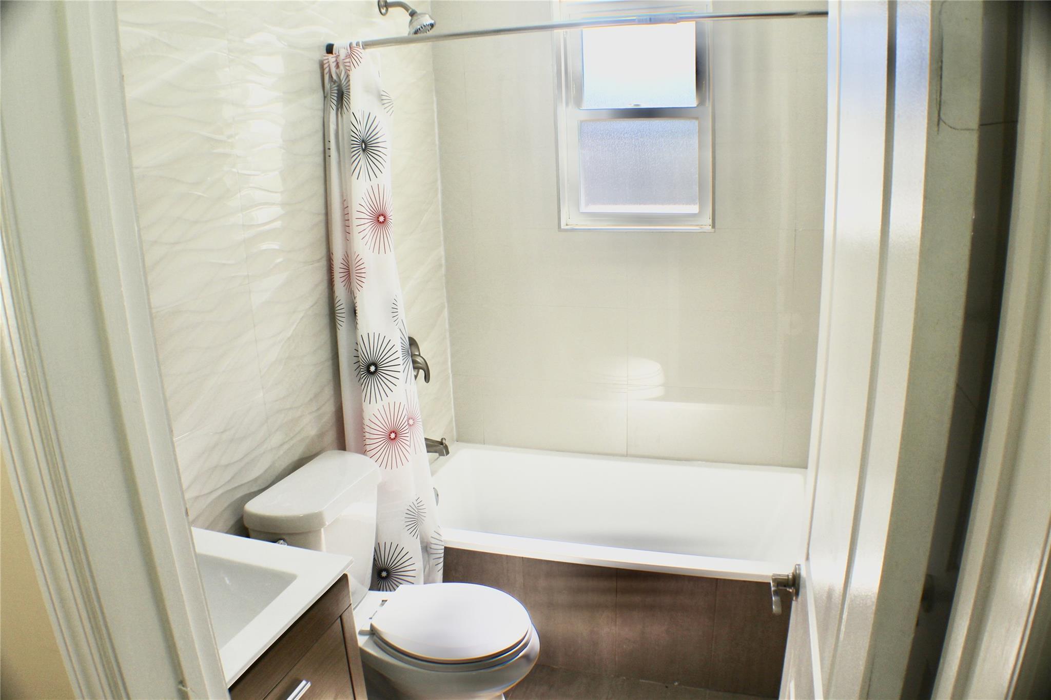 Single Family 146th Avenue  Queens, NY 11413, MLS-857417-11