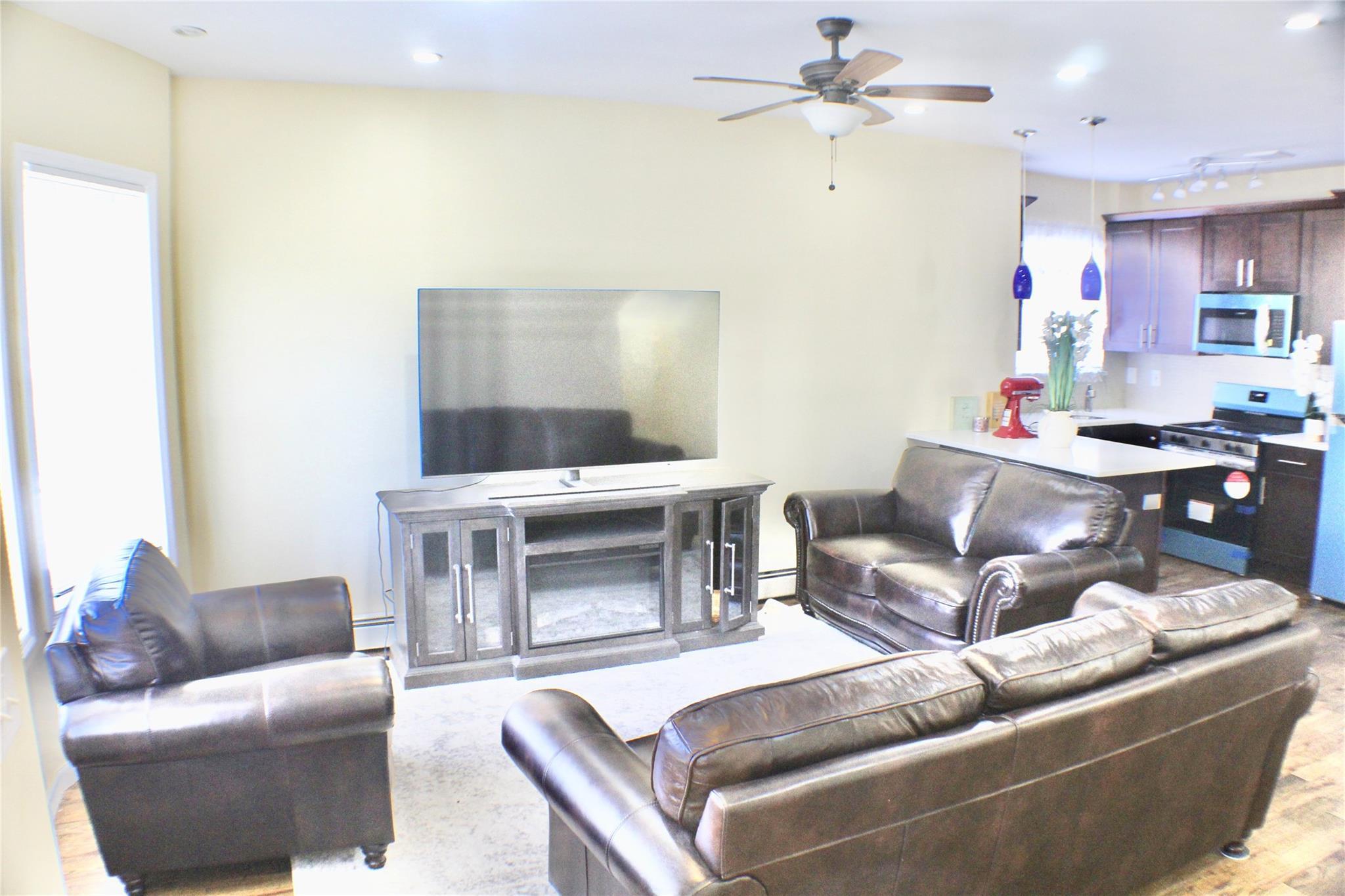Single Family 146th Avenue  Queens, NY 11413, MLS-857417-3