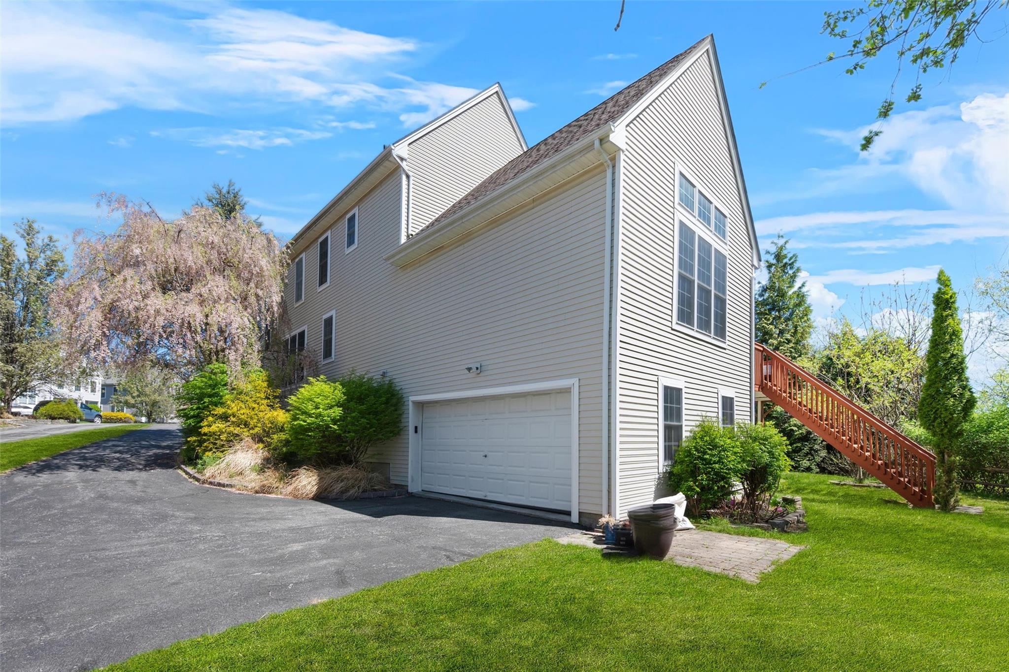 Single Family Paisley  Orange County, NY 10930, MLS-857428-46