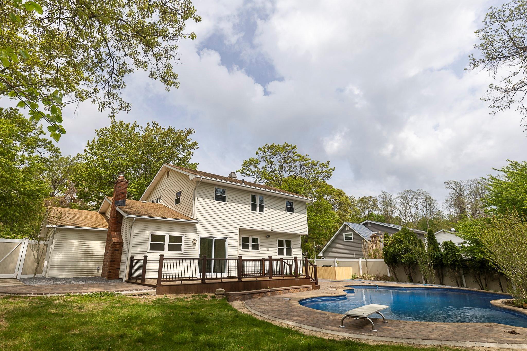 Single Family Caddy  Suffolk County, NY 11778, MLS-857429-4