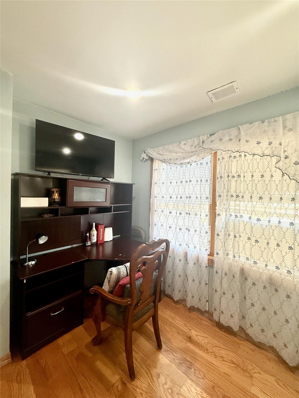 Single Family Union  Nassau County, NY 11557, MLS-857435-18
