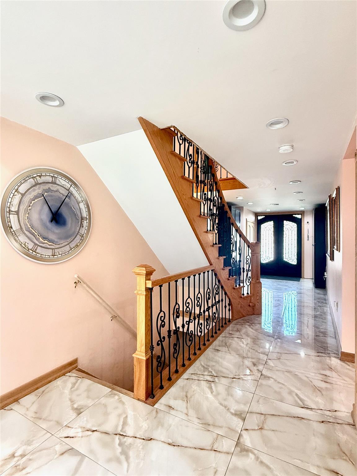 Single Family Union  Nassau County, NY 11557, MLS-857435-25