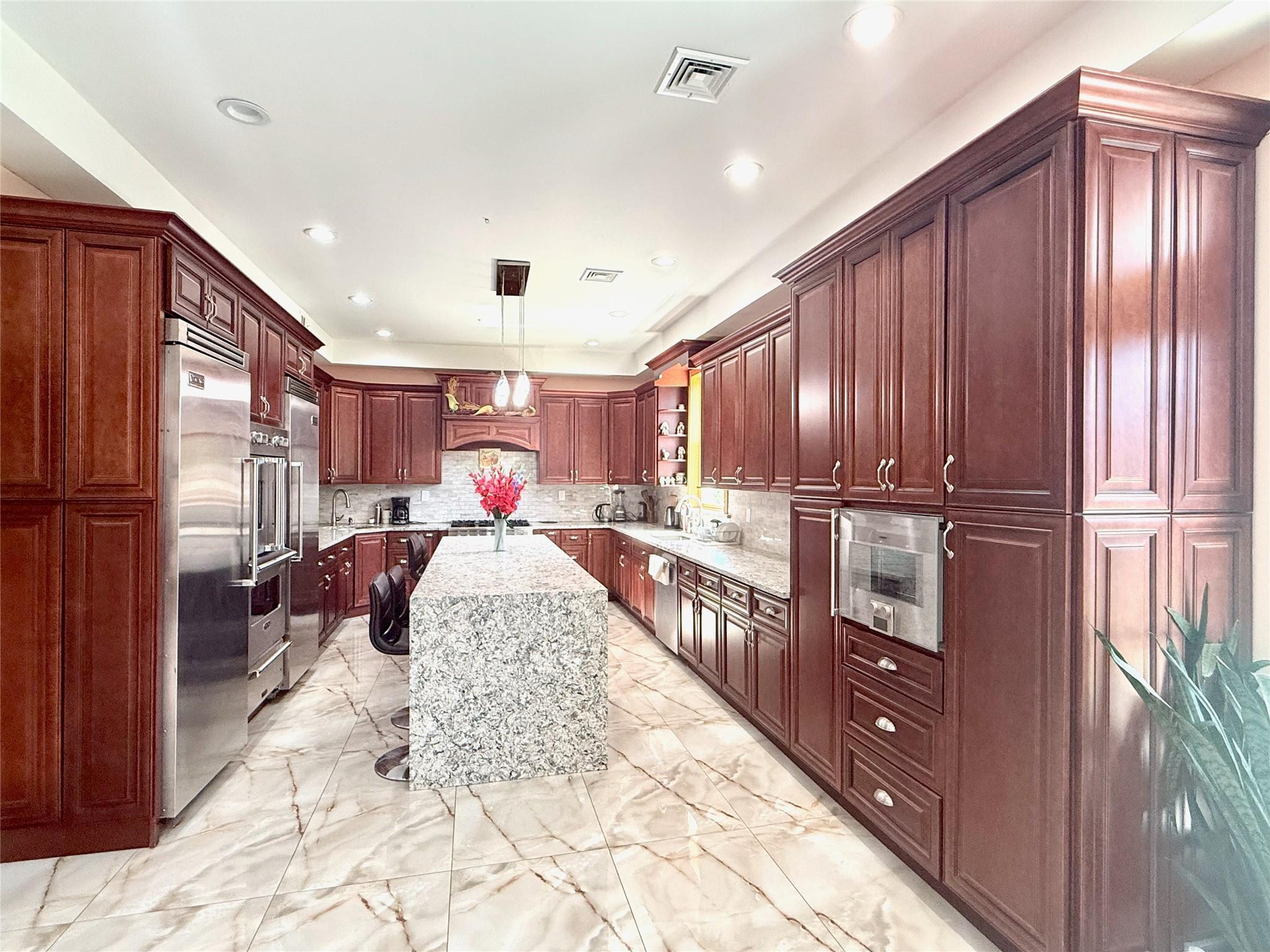 Single Family Union  Nassau County, NY 11557, MLS-857435-5