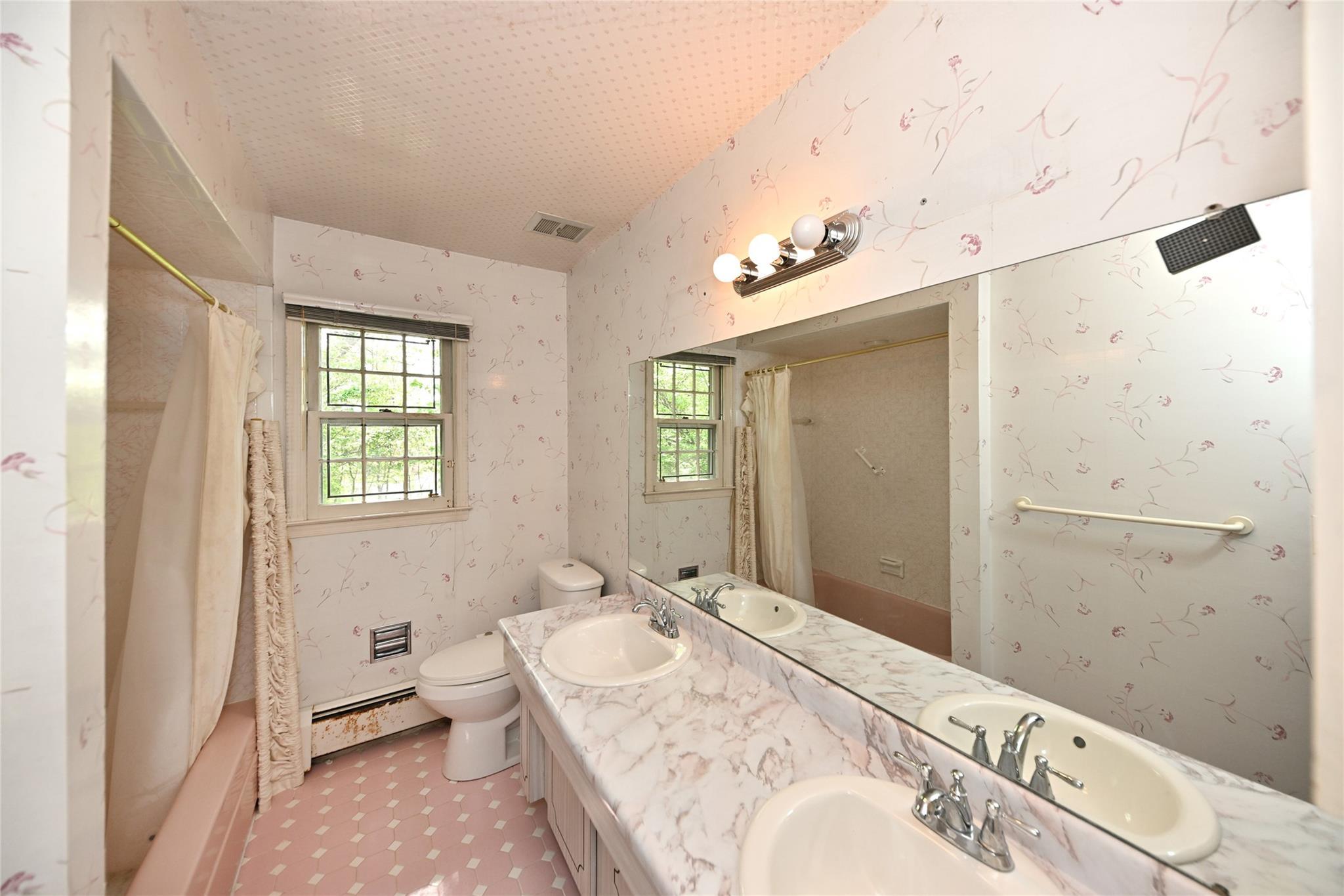 Single Family Sterling  Rockland County, NY 10977, MLS-857444-22