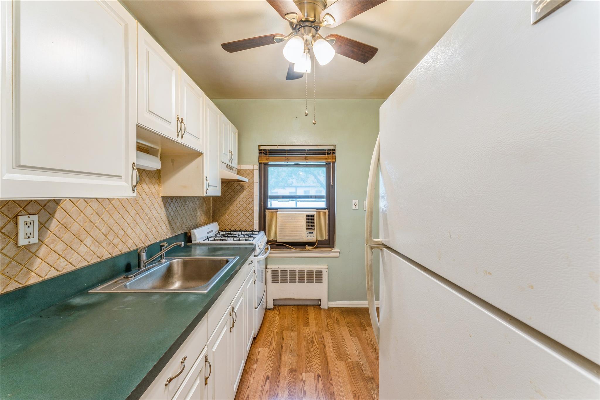 Coop Cherry Valley Avenue  Nassau County, NY 11530, MLS-857445-11